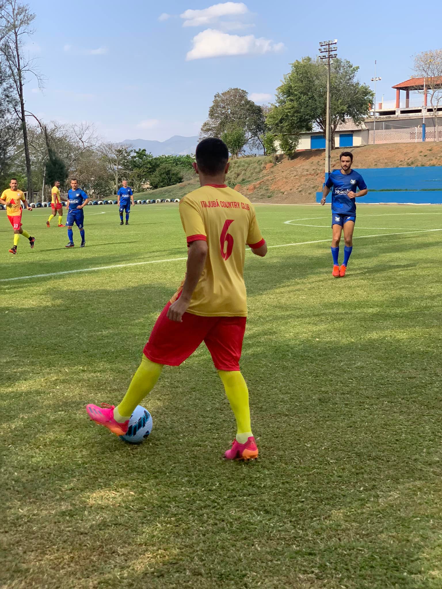 Futebol no clube
